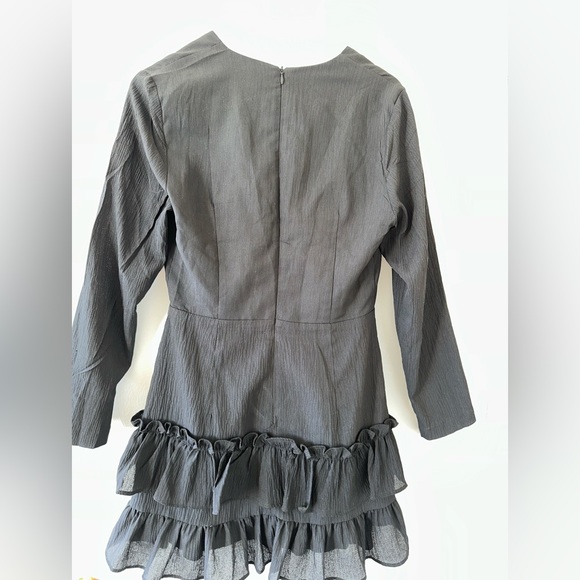 BEGINNING BOUTIQUE RUFFLE BOW TIE V NECK CHIFFON MINI DRESS - BLACK - Picture 3 of 5